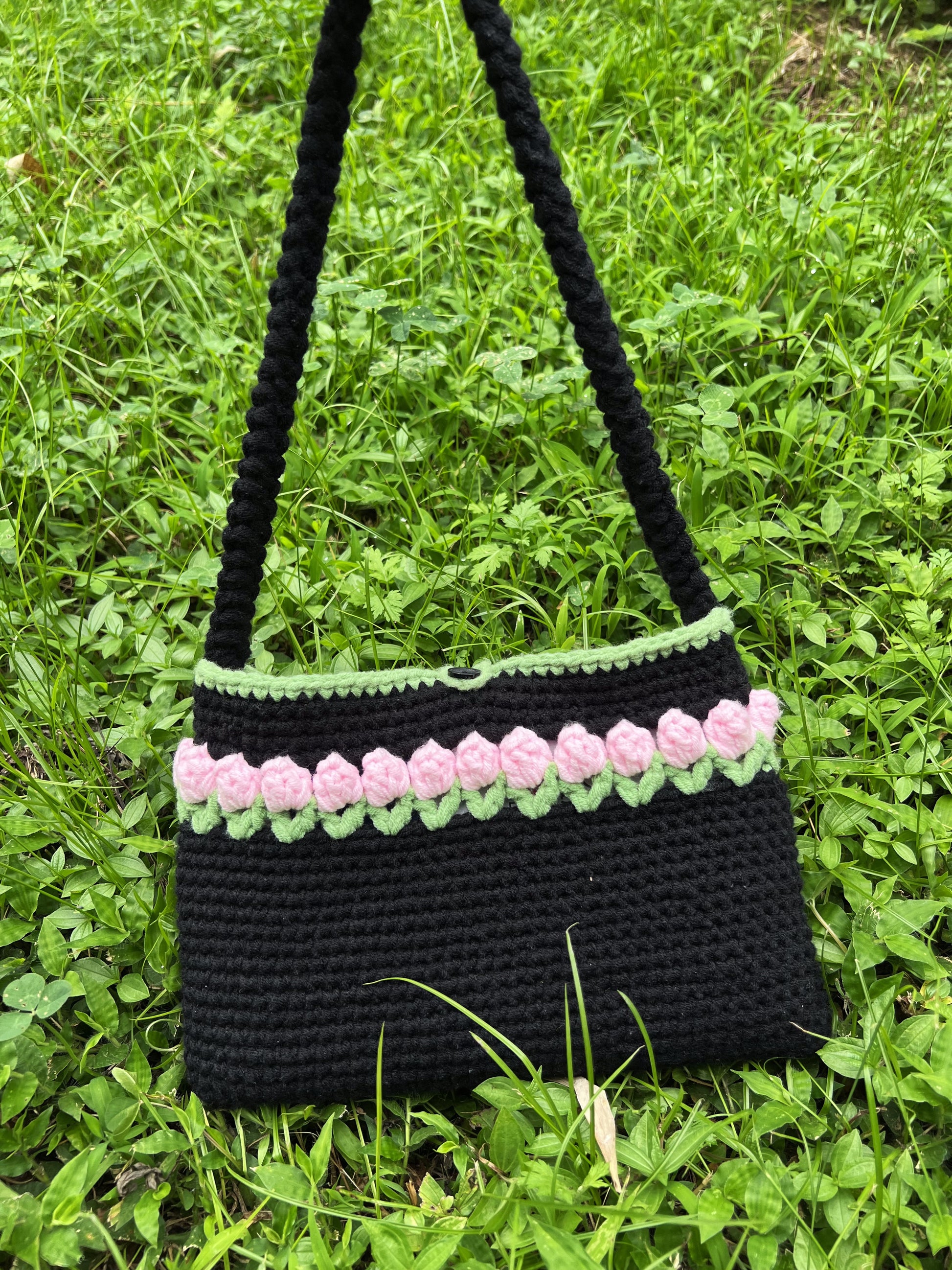 bags, cute bag, adorable bag, gorgeous bag, stunning bag, flower bags, handbags, handmade, sling bag, tute bag, crochet bag, school bag, shoulder bag, messenger bag, bag accessories, beach bag, travel bag, cross body bag, mini bag, pink bag, diy gifts, diy, gift ideas, handmade gift, fashion bag, , mini bag, tulip bag